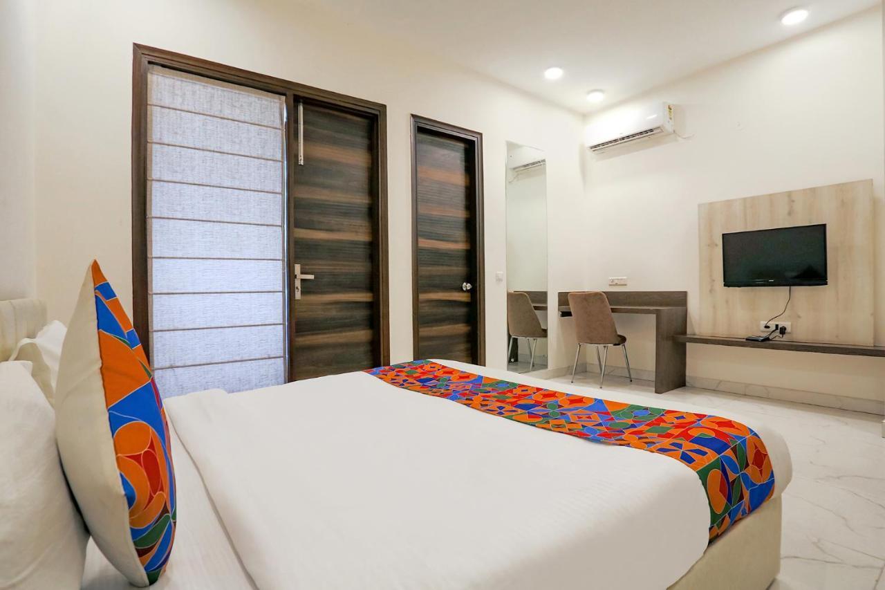 Fabhotel Ab Inn Huda City Center Γκουργκάον Εξωτερικό φωτογραφία