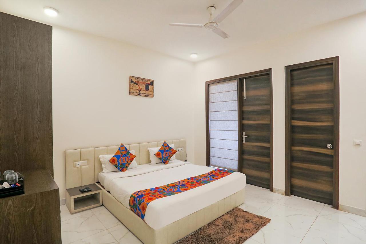 Fabhotel Ab Inn Huda City Center Γκουργκάον Εξωτερικό φωτογραφία