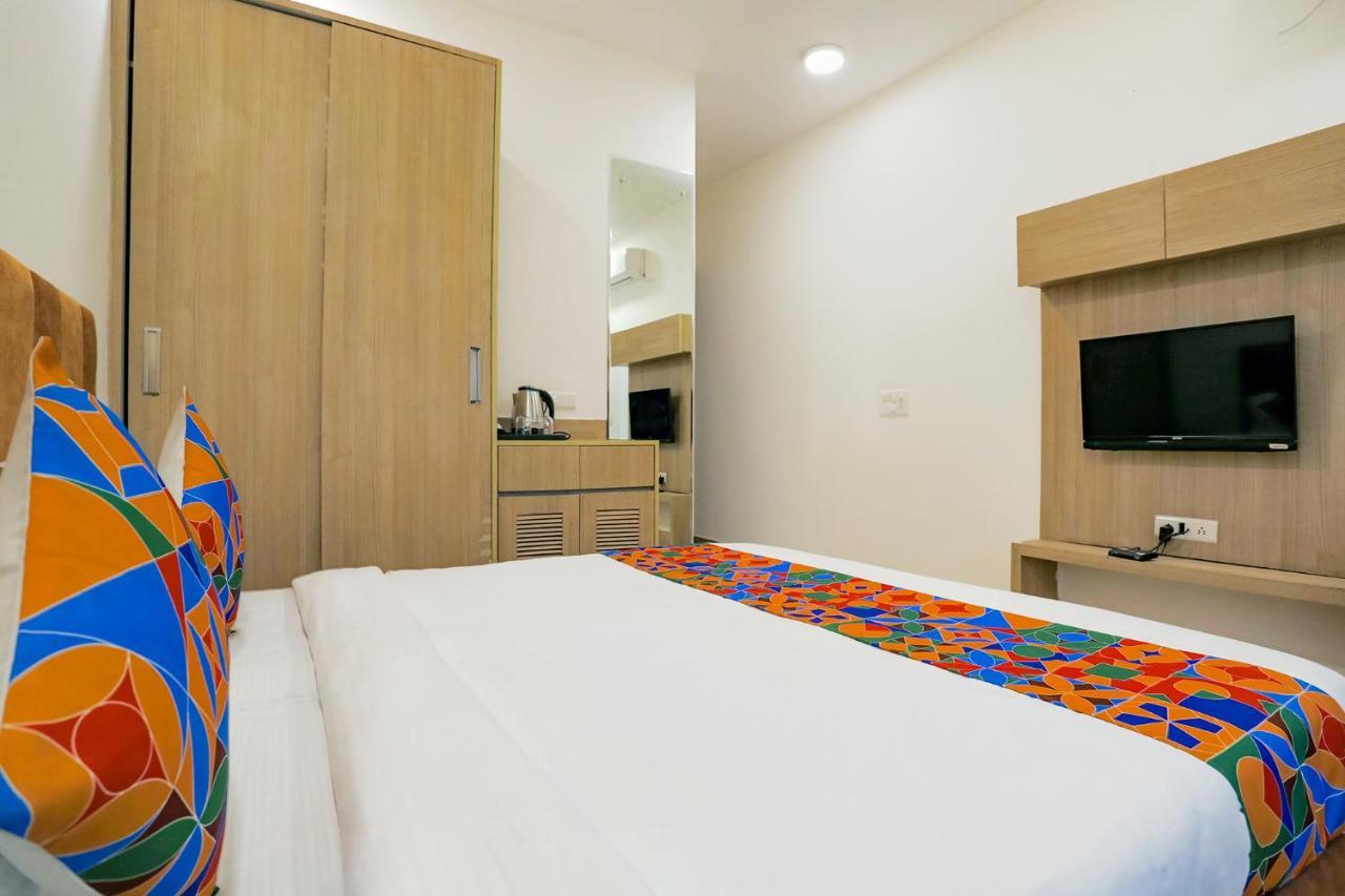 Fabhotel Ab Inn Huda City Center Γκουργκάον Εξωτερικό φωτογραφία