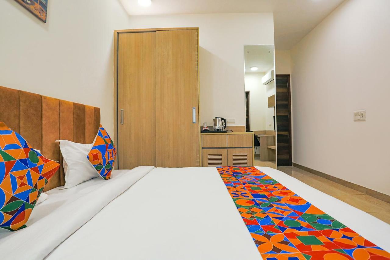 Fabhotel Ab Inn Huda City Center Γκουργκάον Εξωτερικό φωτογραφία